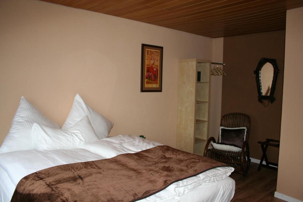 Hinter Den Spiegeln Hotel